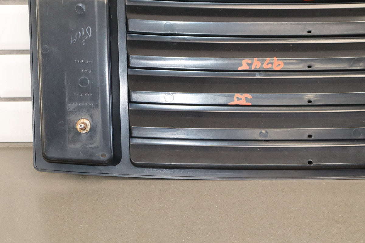 2003-2009 Hummer H2 Upper Hood Grille W/ Chrome Handles - Weathered Handles