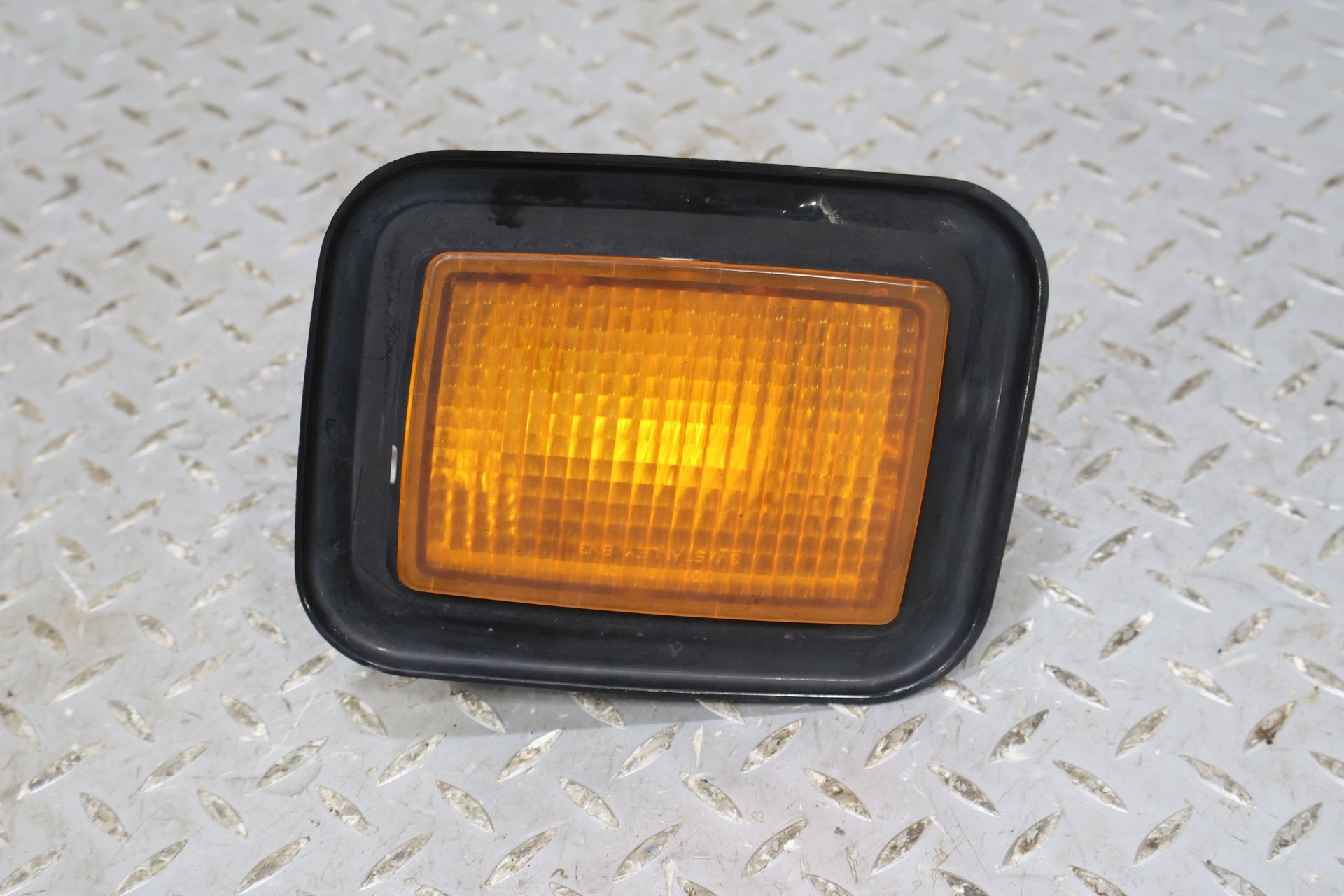 2003-2009 Hummer H2 W/ Amber Marker Lamp 20821229