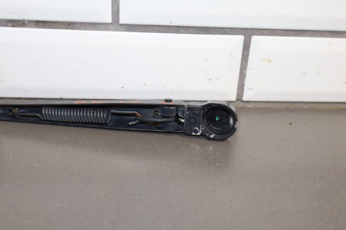 2003-2009 Hummer H2- Wiper Arm Pair