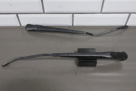 2003 - 2009 Hummer H2 - Wiper Arm Pair