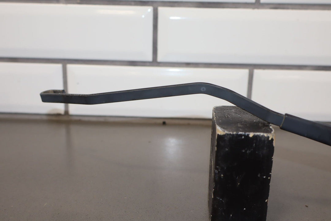2003 - 2009 Hummer H2 - Wiper Arm Pair