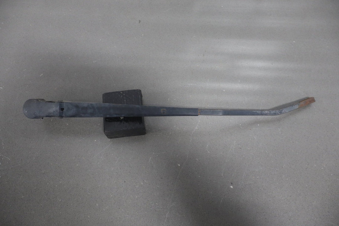 2003 - 2009 Hummer H2 - Wiper Arm Pair