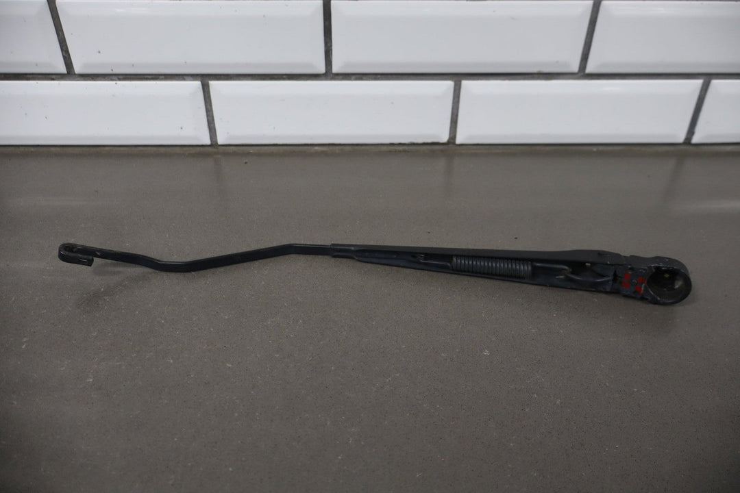 2003 - 2009 Hummer H2 - Wiper Arm Pair