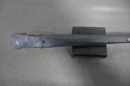 2003 - 2009 Hummer H2 - Wiper Arm Pair