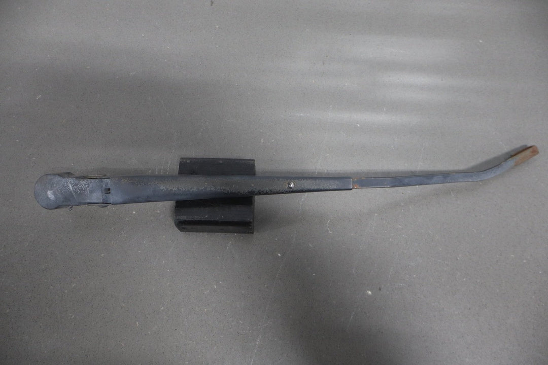 2003 - 2009 Hummer H2 - Wiper Arm Pair