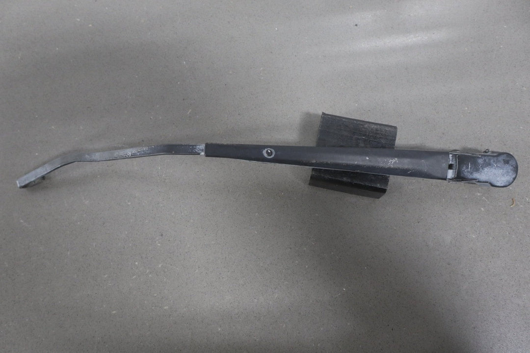2003 - 2009 Hummer H2 - Wiper Arm Pair