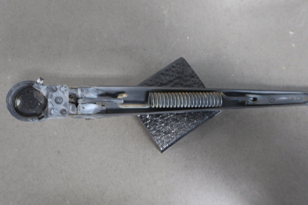 2003 - 2009 Hummer H2 - Wiper Arm Pair