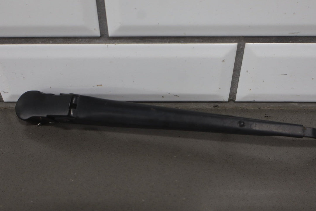 2003 - 2009 Hummer H2 - Wiper Arm Pair