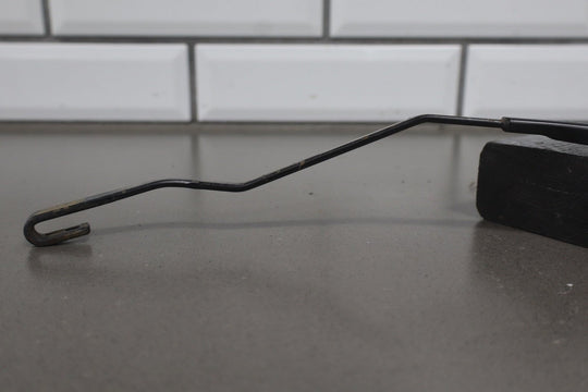 2003 - 2009 Hummer H2 - Wiper Arm Pair