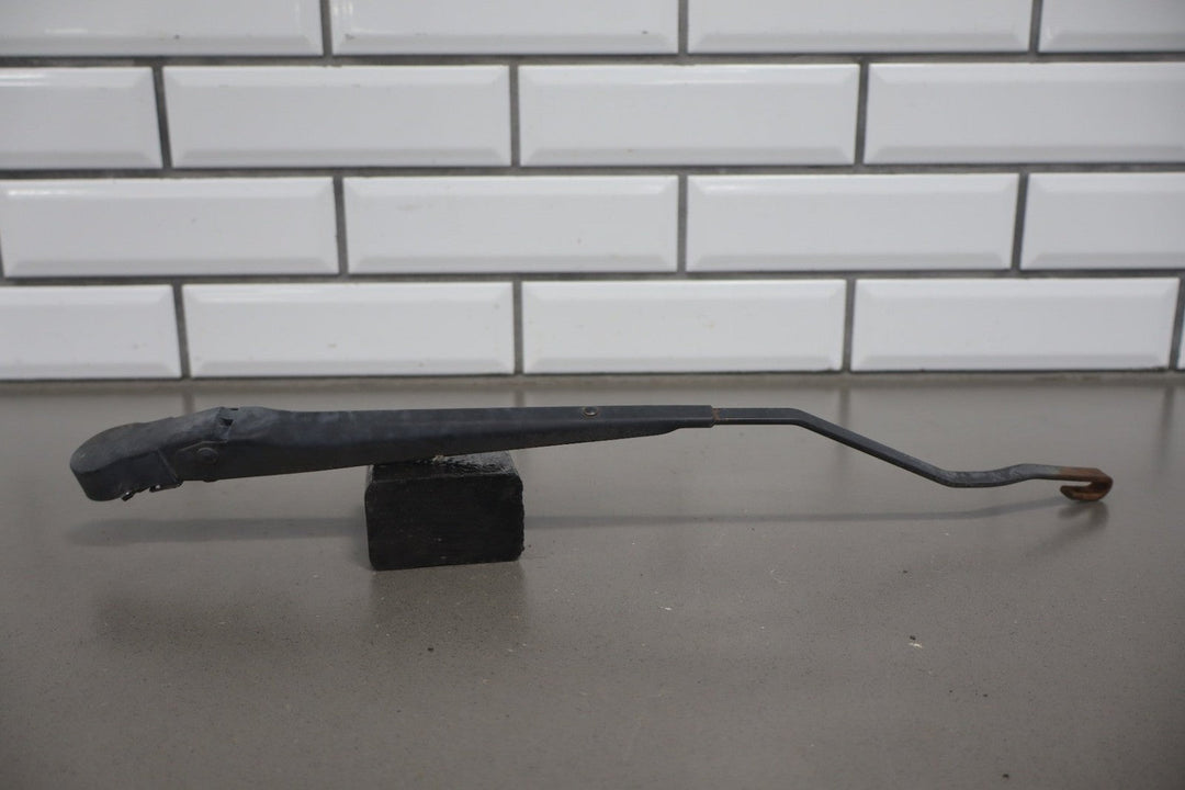 2003 - 2009 Hummer H2 - Wiper Arm Pair