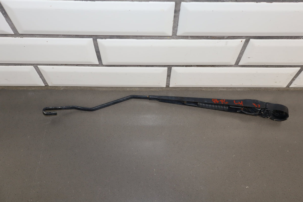2003-2009 Hummer H2- Wiper Arm Pair