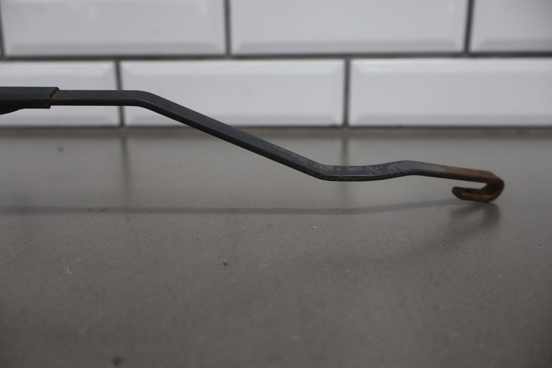2003 - 2009 Hummer H2 - Wiper Arm Pair