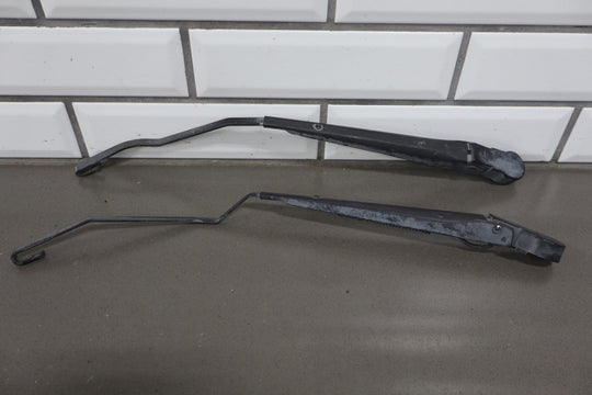 2003 - 2009 Hummer H2 - Wiper Arm Pair