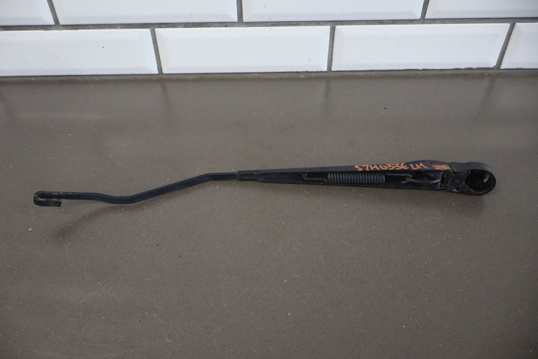 2003 - 2009 Hummer H2 - Wiper Arm Pair
