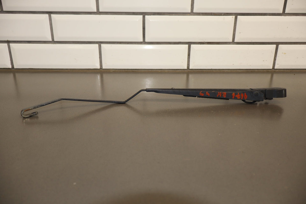 2003-2009 Hummer H2- Wiper Arm Pair