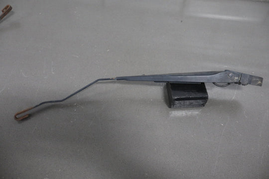 2003 - 2009 Hummer H2 - Wiper Arm Pair