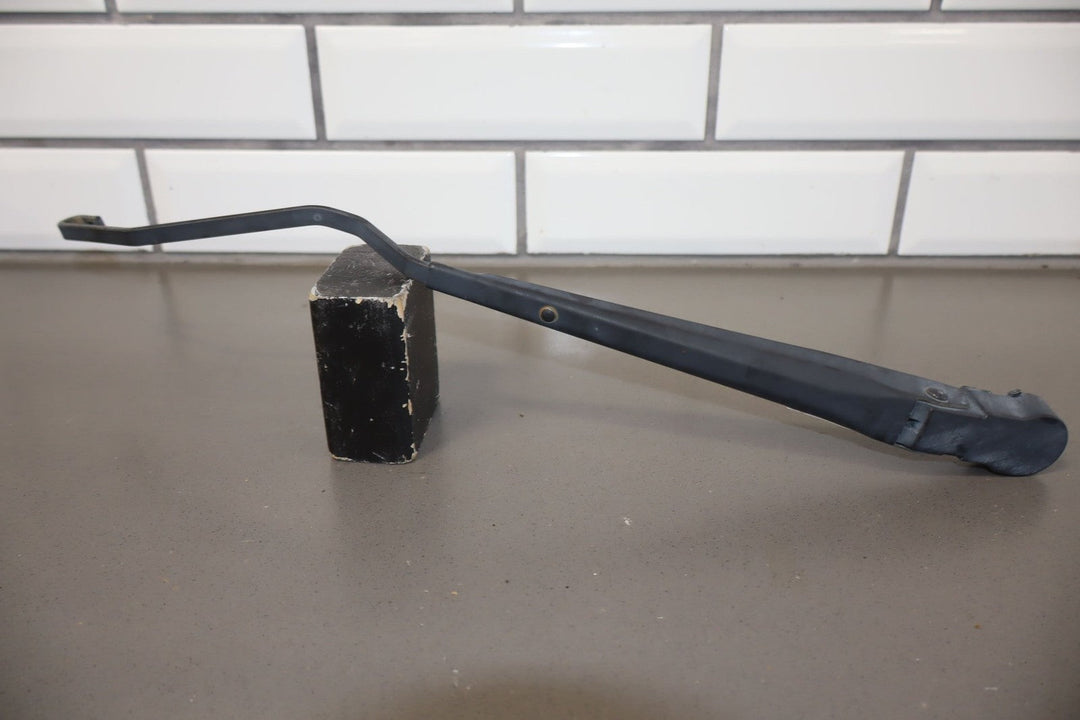 2003 - 2009 Hummer H2 - Wiper Arm Pair