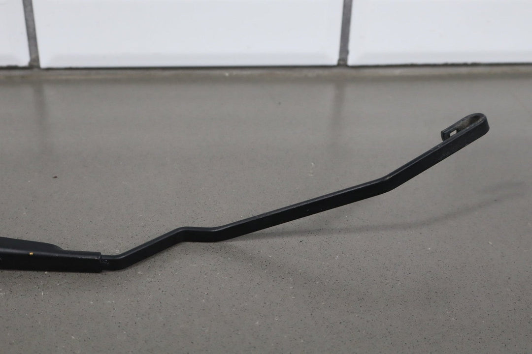2003 - 2009 Hummer H2 - Wiper Arm Pair