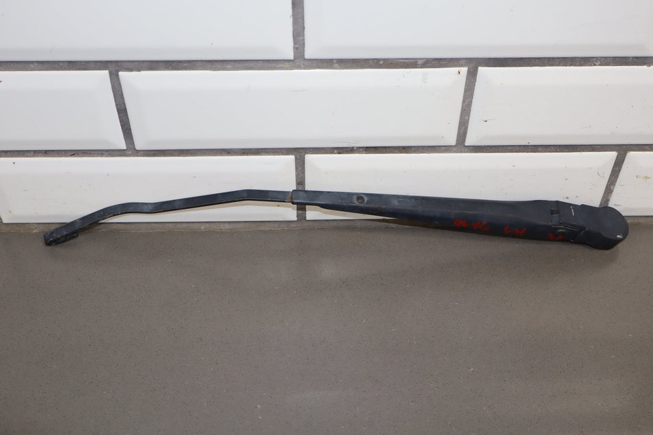 2003-2009 Hummer H2- Wiper Arm Pair