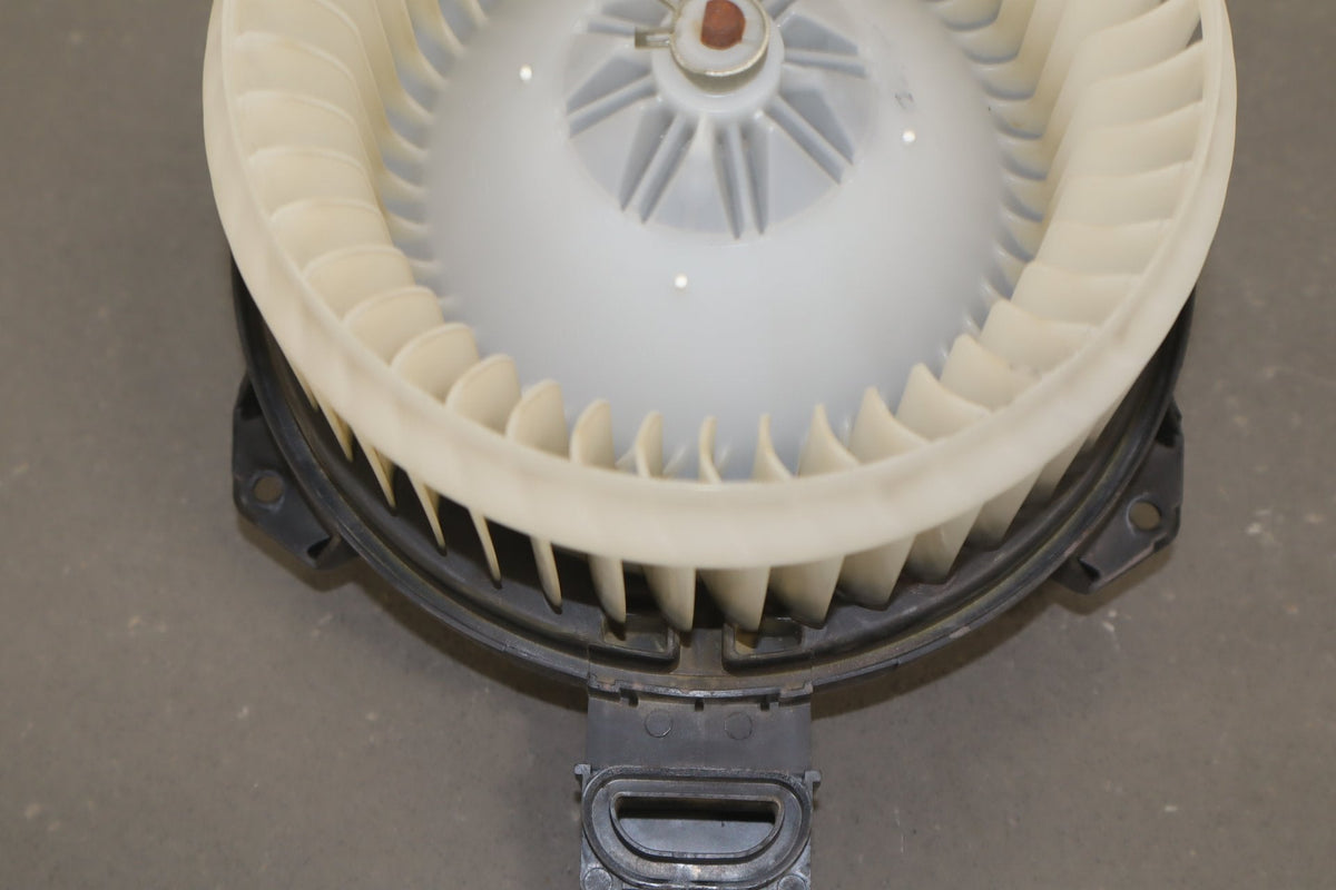 2003-2009 Toyota 4Runner Blower Motor OEM