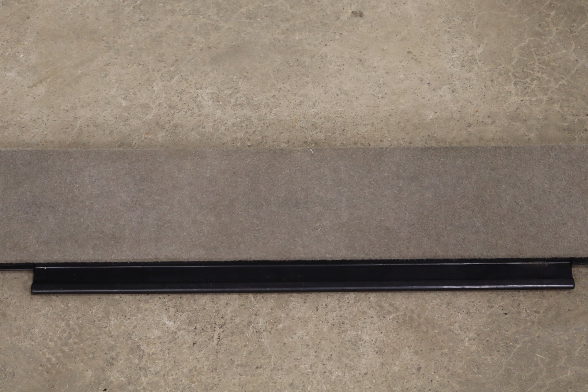 2003-2009 Toyota 4Runner Cargo Cover OEM