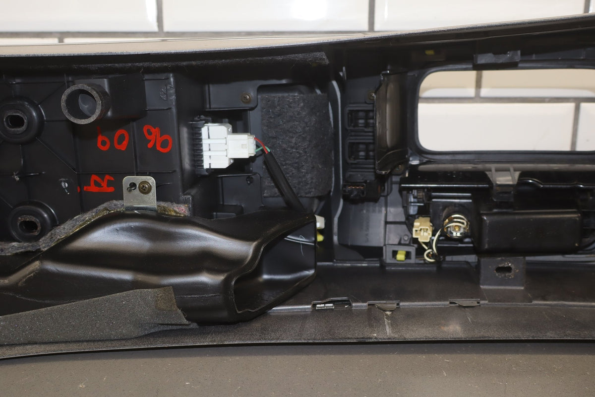 2003-2009 Toyota 4Runner Centre Console Taupe 42