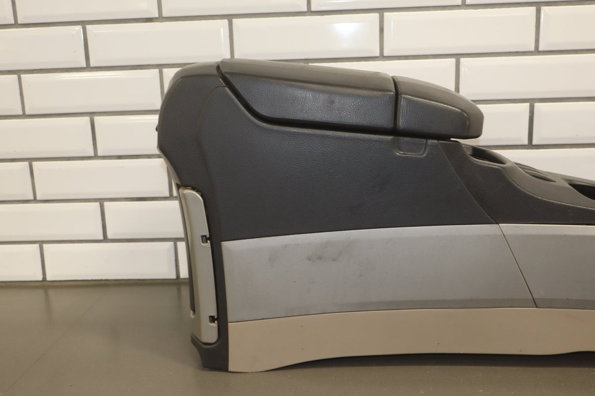 2003-2009 Toyota 4Runner Centre Console Taupe 42