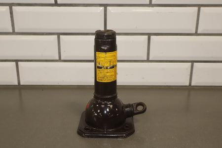 2003-2009 Toyota 4Runner Jack W/ Tools OEM