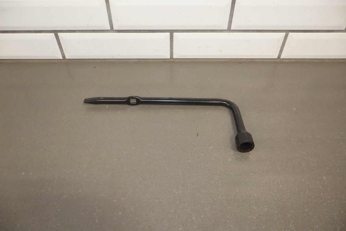 2003-2009 Toyota 4Runner Jack W/ Tools OEM