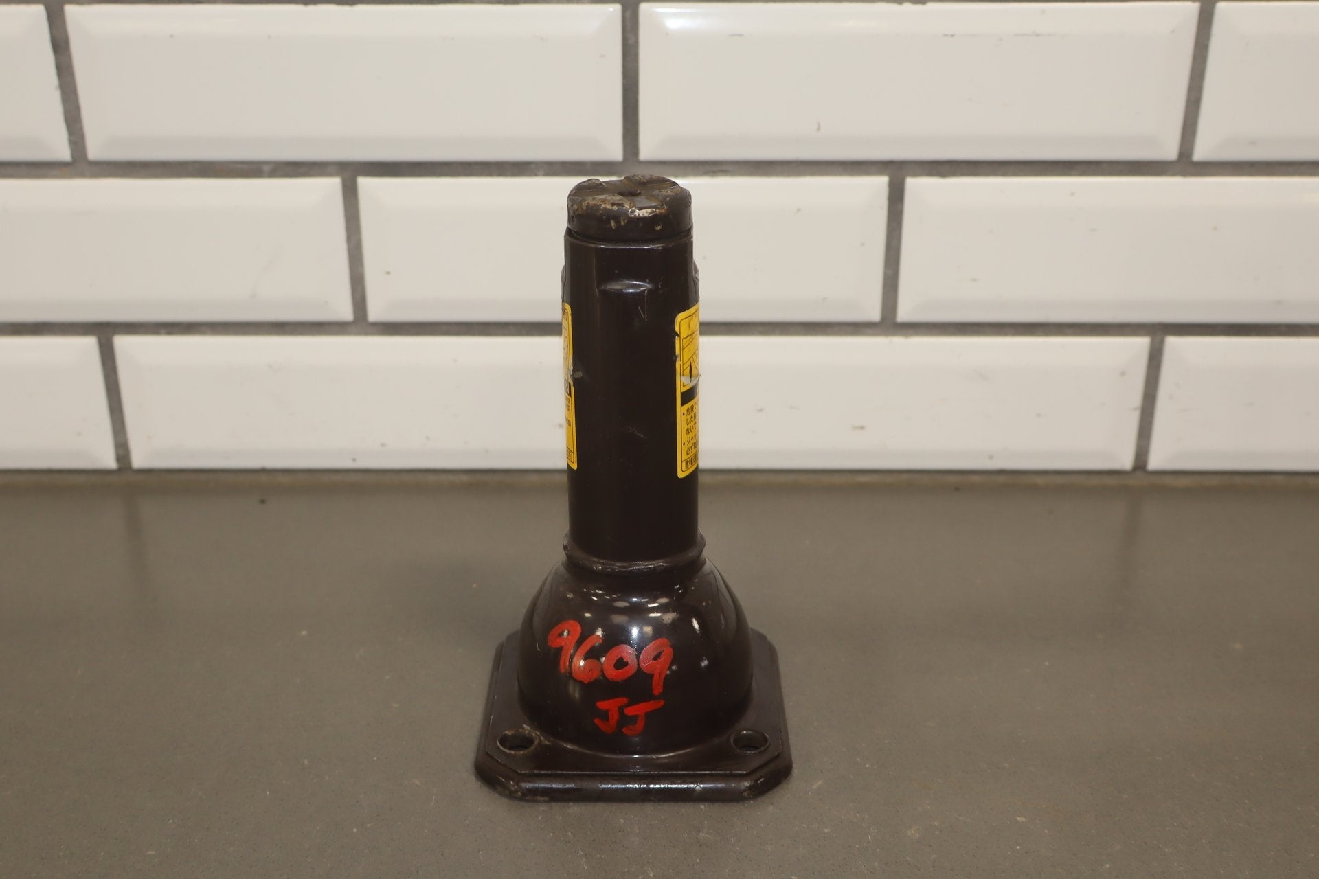 2003-2009 Toyota 4Runner Jack W/ Tools OEM