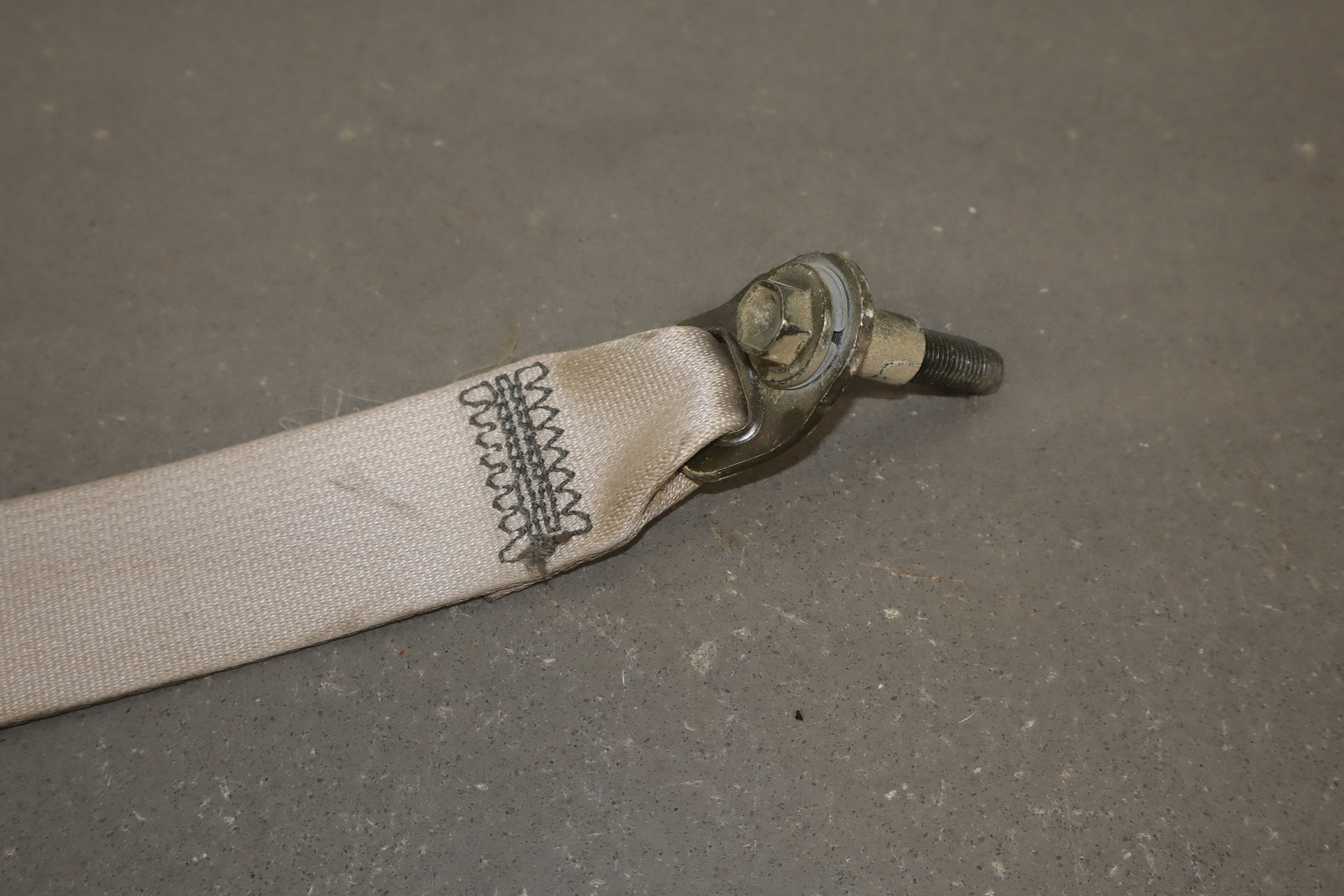 2003-2009 Toyota 4Runner N210- Left Front Seat Belt Retractor