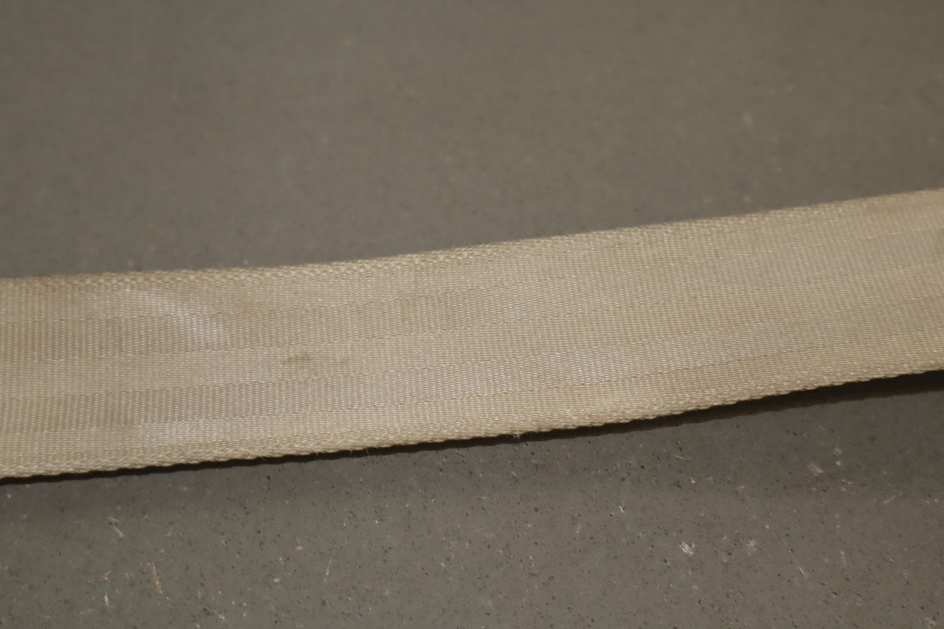 2003-2009 Toyota 4Runner N210- Left Rear Seat Belt