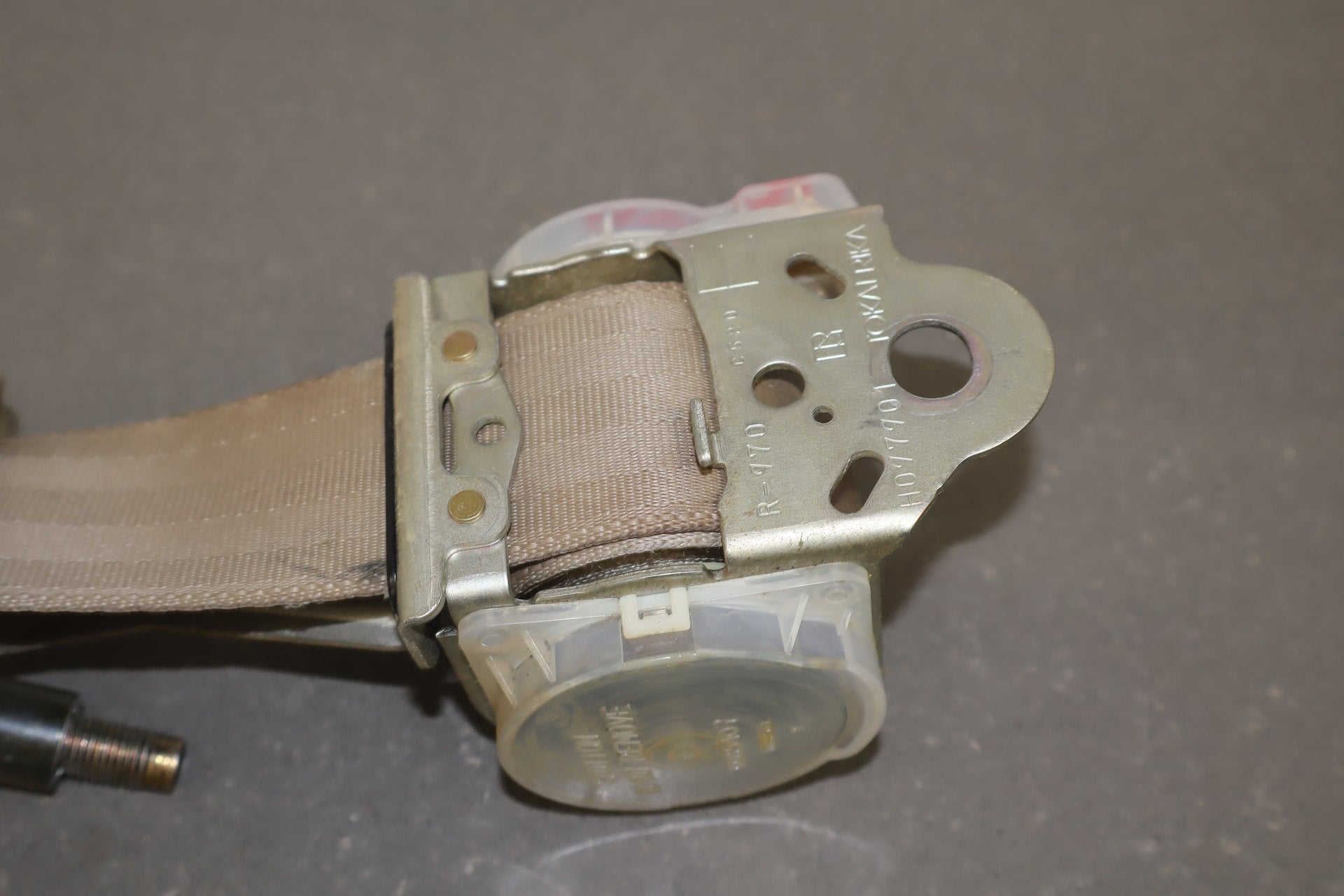 2003-2009 Toyota 4Runner N210- Left Rear Seat Belt