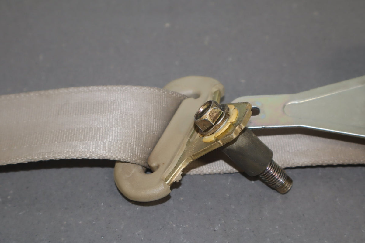 2003-2009 Toyota 4Runner N210- Left Rear Seat Belt