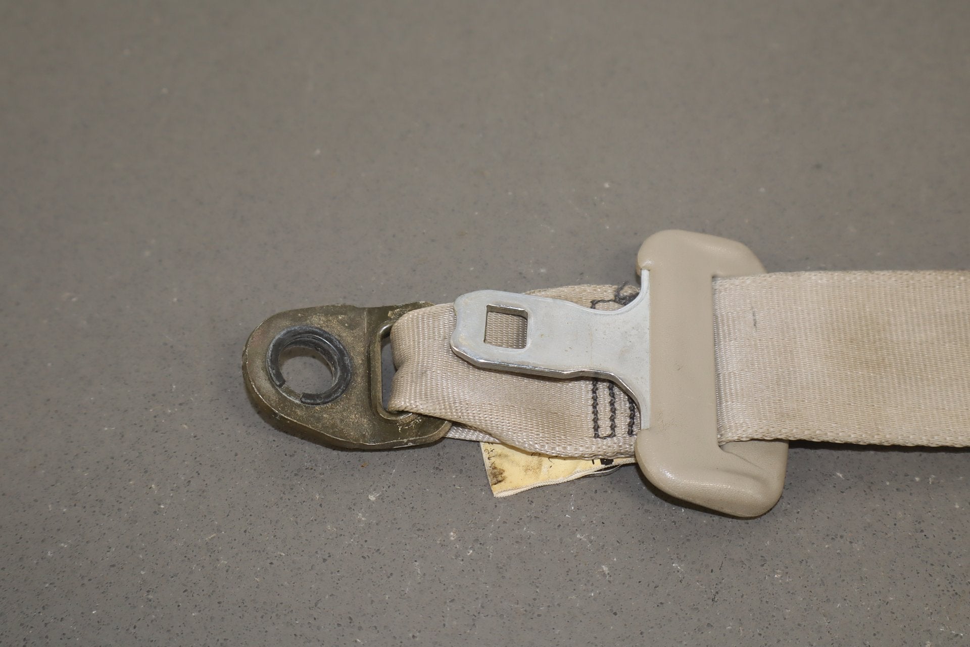 2003-2009 Toyota 4Runner N210- Left Rear Seat Belt