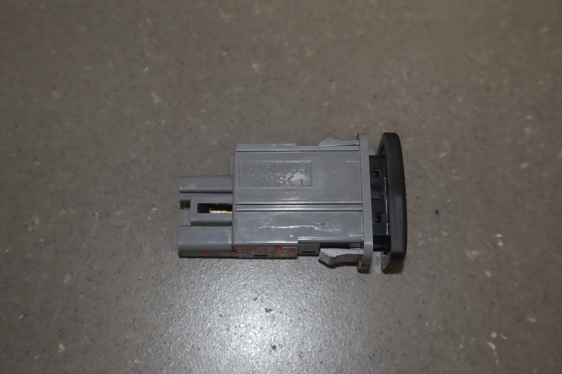 2003-2009 Toyota 4Runner N210- Transfer Case Locking Switch