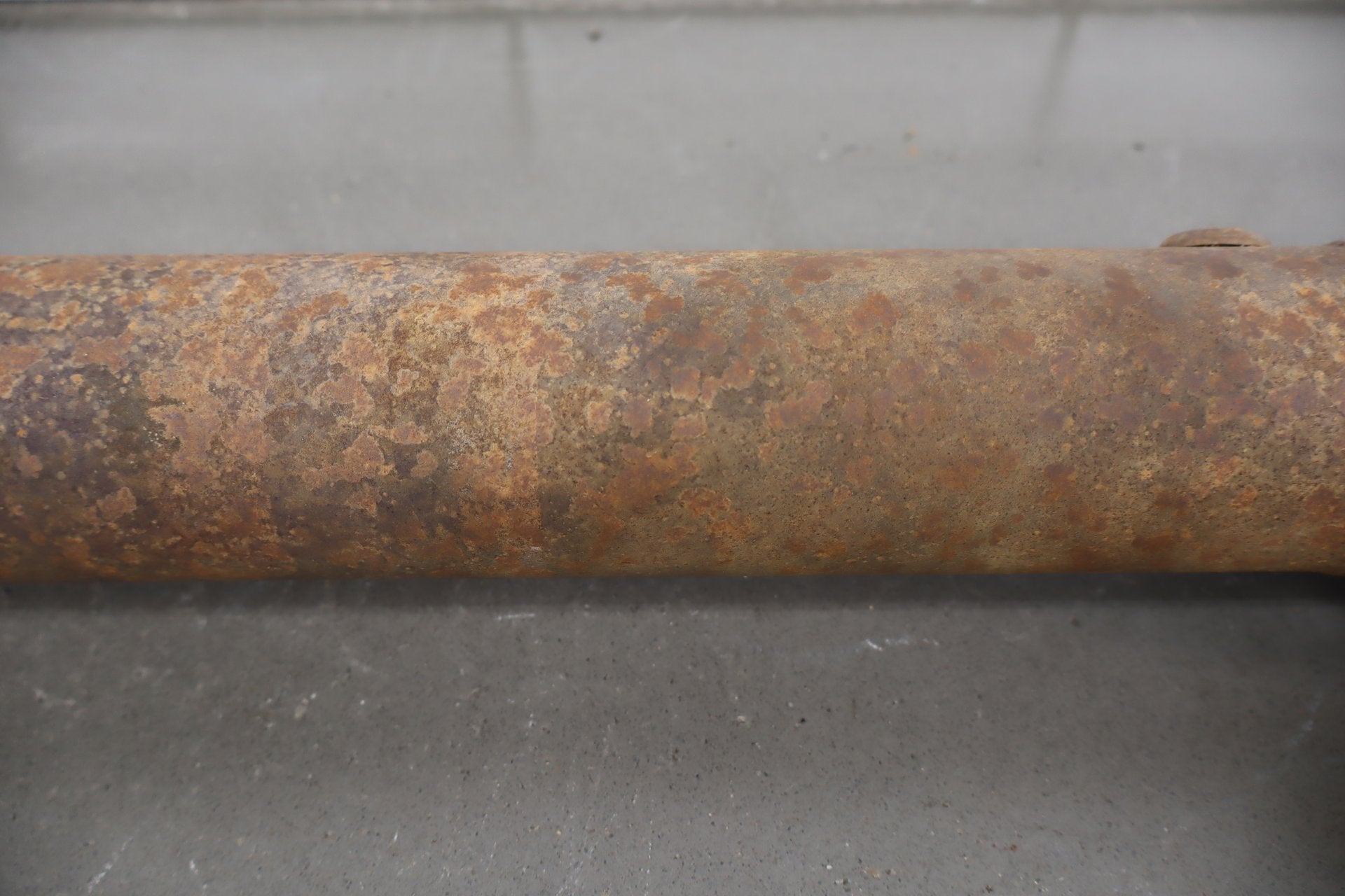 2003-2010 Ford F-350 Super Duty Front Drive Shaft 5C3Z4A376F OEM