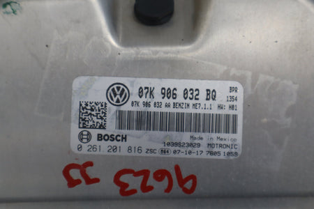 2003-2010 Volkswagen Beetle 2.5LL Gasoline Engine Computer