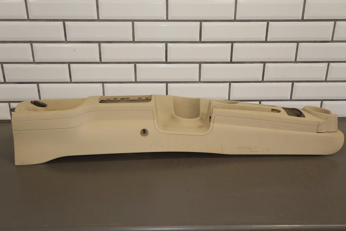 2003-2010 Volkswagen Beetle Centre Console Tan OEM