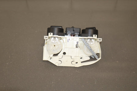 2003-2010 Volkswagen Beetle Climate Control OEM