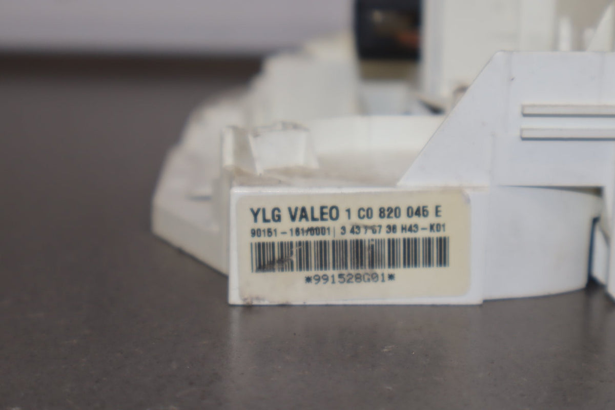 2003-2010 Volkswagen Beetle Climate Control OEM