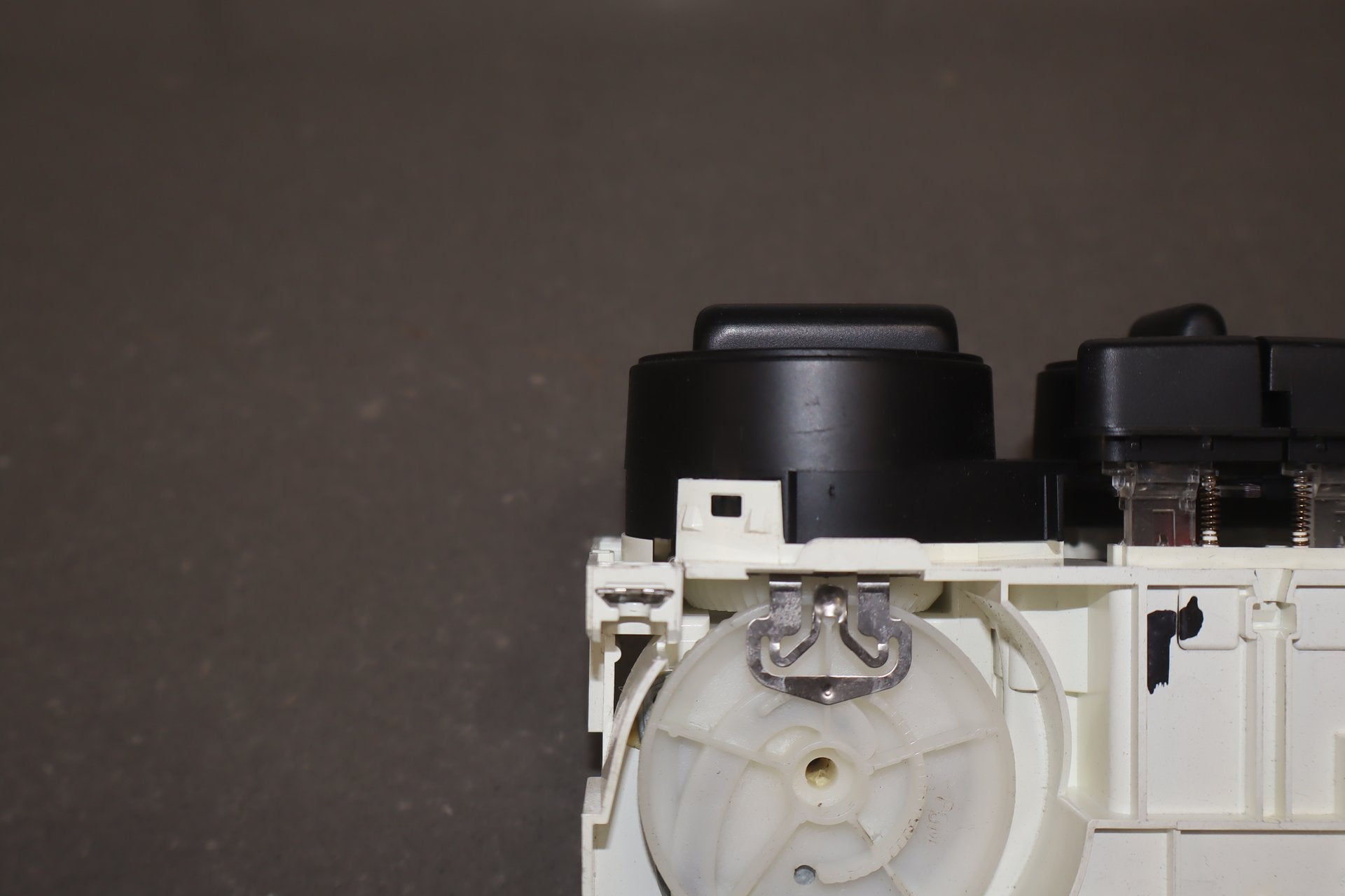 2003-2010 Volkswagen Beetle Climate Control OEM