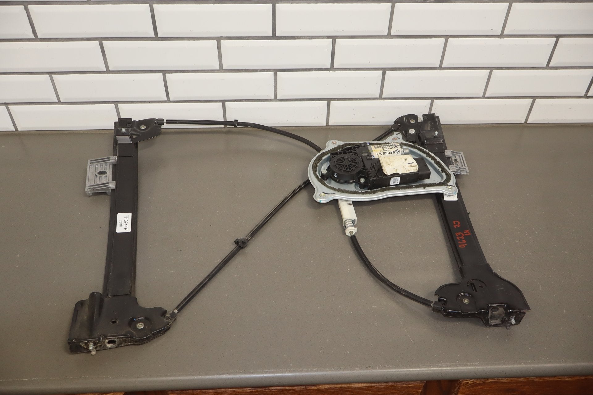 2003-2010 Volkswagen Beetle Convertible Left Front Door Regulator OEM