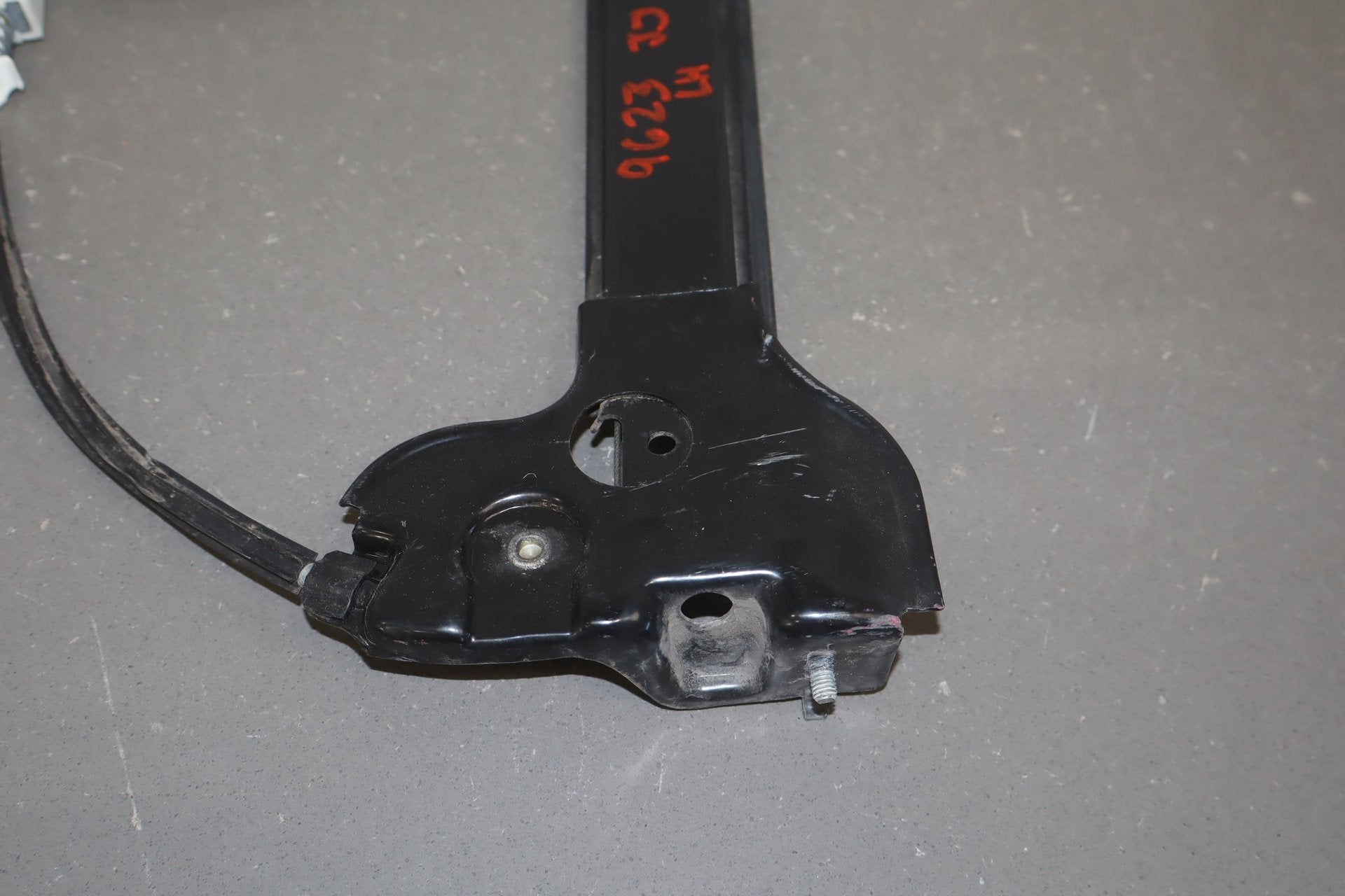 2003-2010 Volkswagen Beetle Convertible Left Front Door Regulator OEM