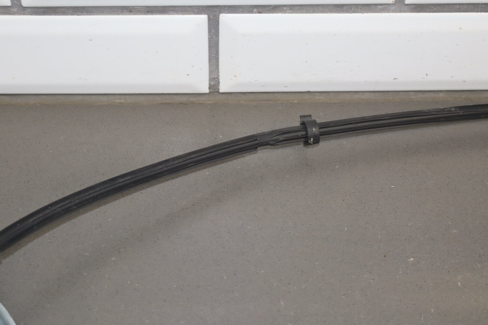 2003-2010 Volkswagen Beetle Convertible Left Front Door Regulator OEM