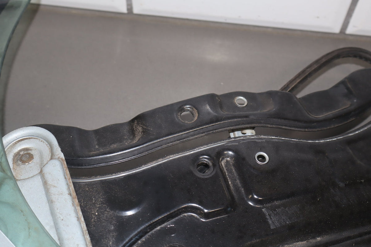 2003-2010 Volkswagen Beetle Convertible Left Quarter Window Glass/Regulator