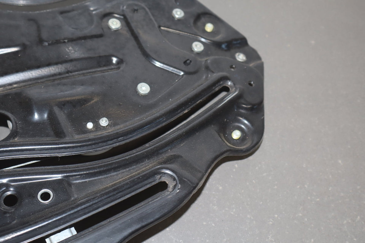 2003-2010 Volkswagen Beetle Convertible Left Quarter Window Glass/Regulator