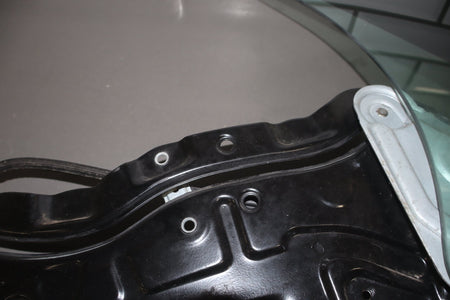 2003-2010 Volkswagen Beetle Convertible Right Quarter Window Glass/Regulator