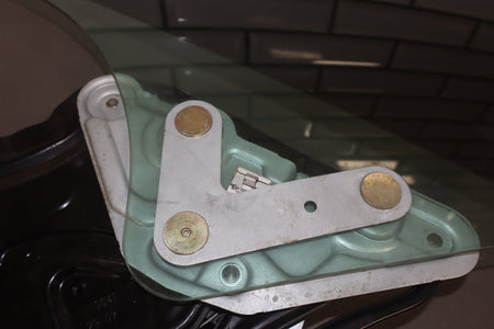 2003-2010 Volkswagen Beetle Convertible Right Quarter Window Glass/Regulator