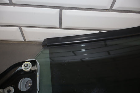 2003-2010 Volkswagen Beetle Convertible Right Quarter Window Glass/Regulator